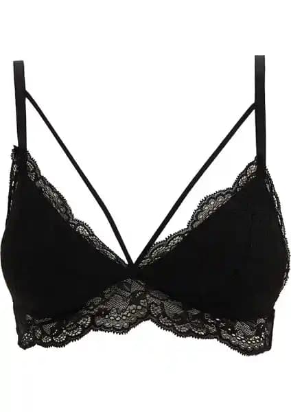 DeFacto Fall In Love Dantelli Triangle Bralet: Şıklık ve Konforu Bir Arada Sunan Kadın İç Giyim Ürünü