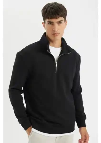 DeFacto Rahat ve Şık Regular Fit Fermuarlı Dik Yaka Sweatshirt Özellikleri ve Kullanım İpuçları