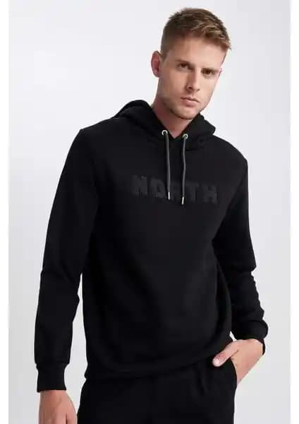DeFacto Regular Fit Kapüşonlu Kalın Sweatshirt: Kışa Uygun Şık ve Konforlu Giyim Seçeneği