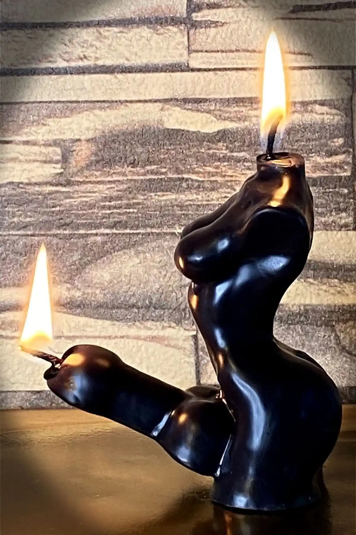 FANTASTİK SANAT ATÖLYESİ Siyah Venüs Figürlü Dekoratif Mum Yüksek Kalite ve Şık Tasarım