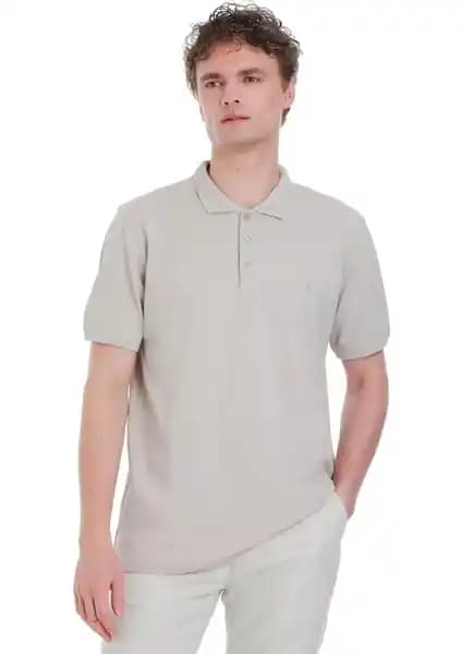 Hatemoğlu Ekru Regular Fit Polo Yaka Tişört: Günlük Şıklık ve Konforun Birleşimi