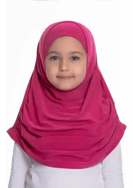 Hürrem Bone Fuşya: Çocuklar İçin Pratik ve Şık Hazır Tesettür Bone Alternatifi