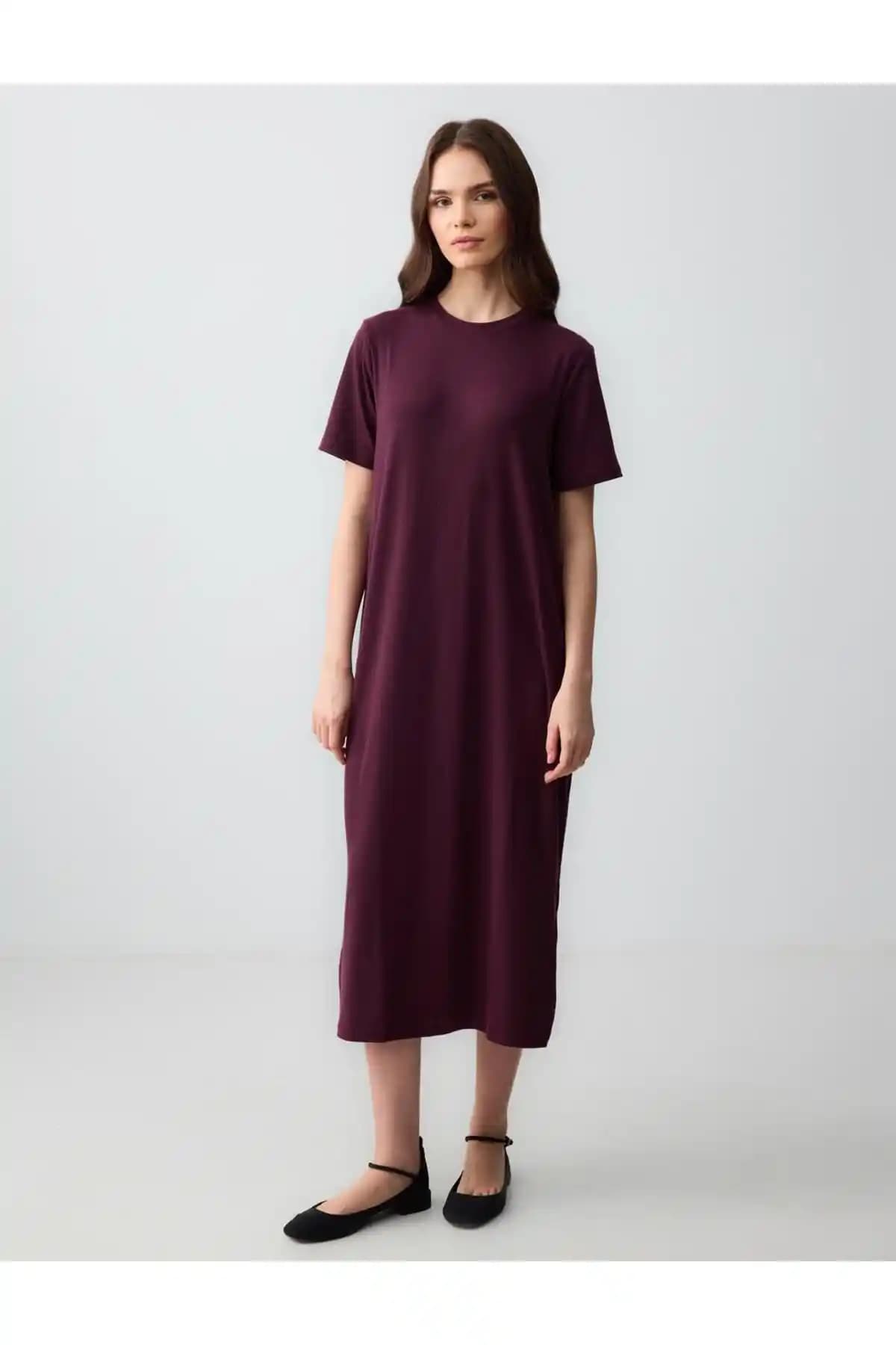 Jimmy Key Bordo Düz Kesim Bisiklet Yaka Kısa Kollu Örme Elbise Özellikleri ve Kullanım İpuçları