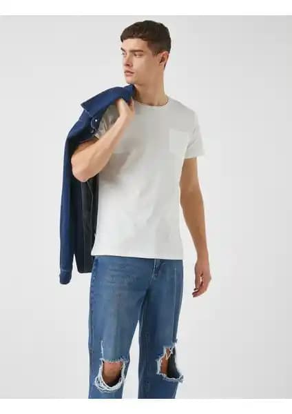 Koton Erkek Cepli Basic Tişört Günlük Şıklık ve Konfor Sunan Modern Tasarım