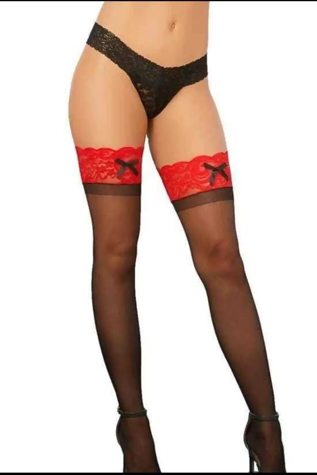 Lavanta Fantazi Jartiyer Çorap: Şıklık ve Konfor Sunan Zarif İç Giyim Parçası