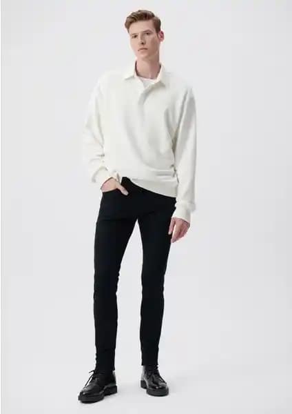 Mavi James Siyah Comfort Jean Pantolon: Modern Erkekler İçin Şık ve Rahat Giyim Seçeneği