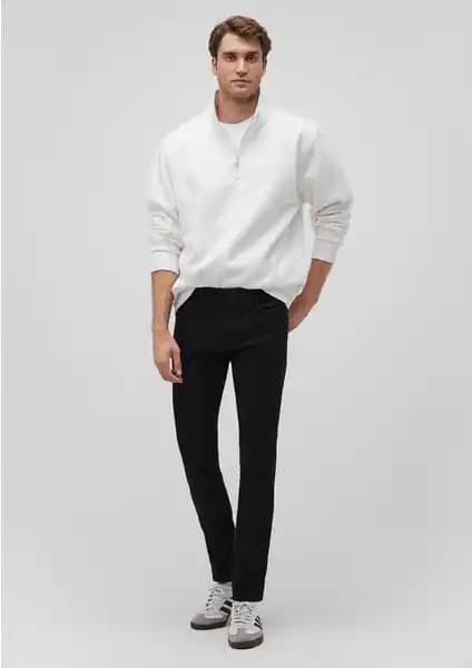 Mavi James Siyah Comfort Jean Pantolon: Şıklık ve Konforun Modern Buluşması