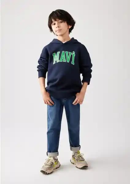 Mavi Logo Baskılı Lacivert Kapüşonlu Sweatshirt Erkek Çocuklar İçin Rahat ve Şık Tasarım