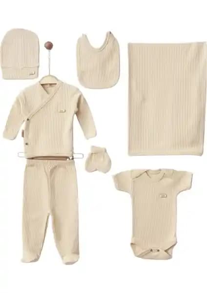 Maxhilda Bebek 7 Parça Hastane Çıkışı Seti: Konfor ve Şıklık Sunan Unisex Bebek Kıyafetleri
