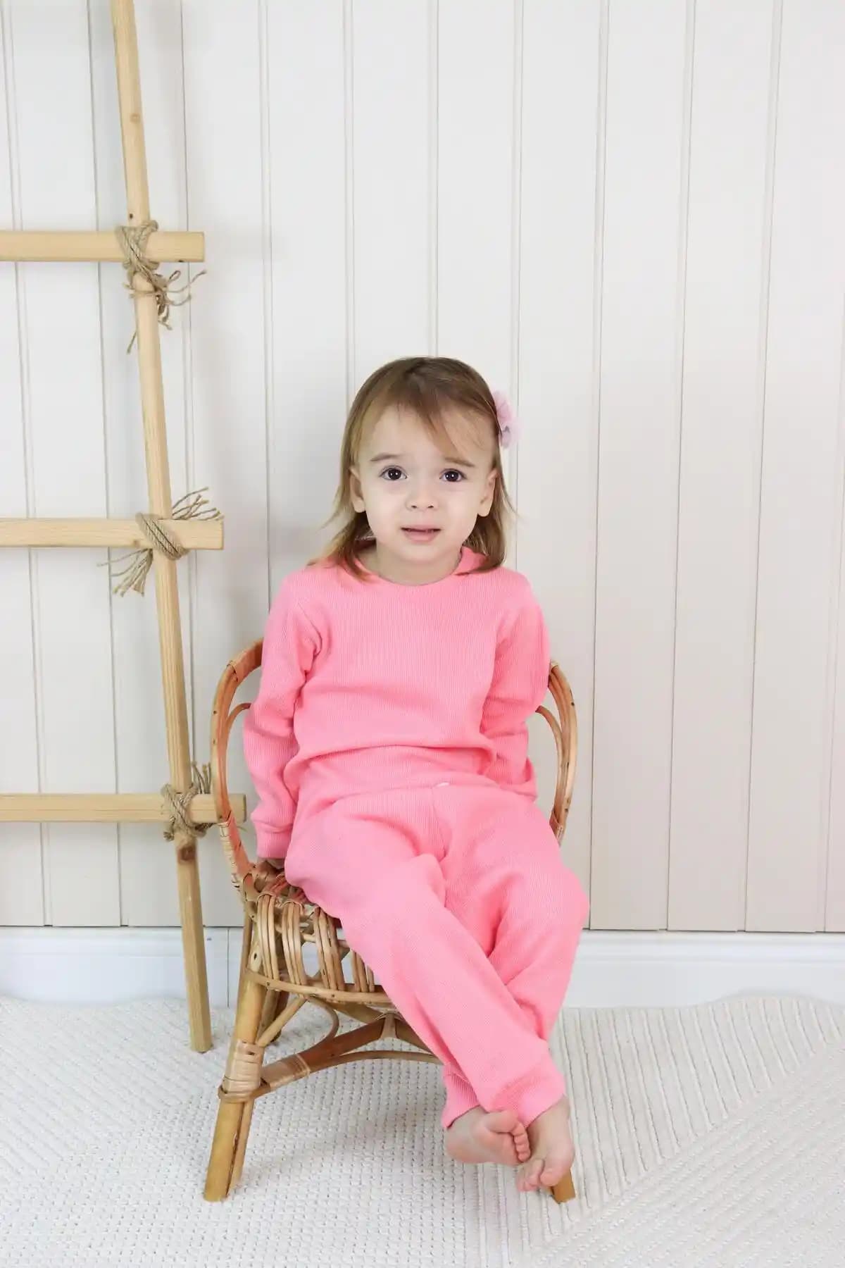 MiaBaby Kaşkorse Mevsimlik Pijama Takımı: Şıklık ve Konfor Bir Arada