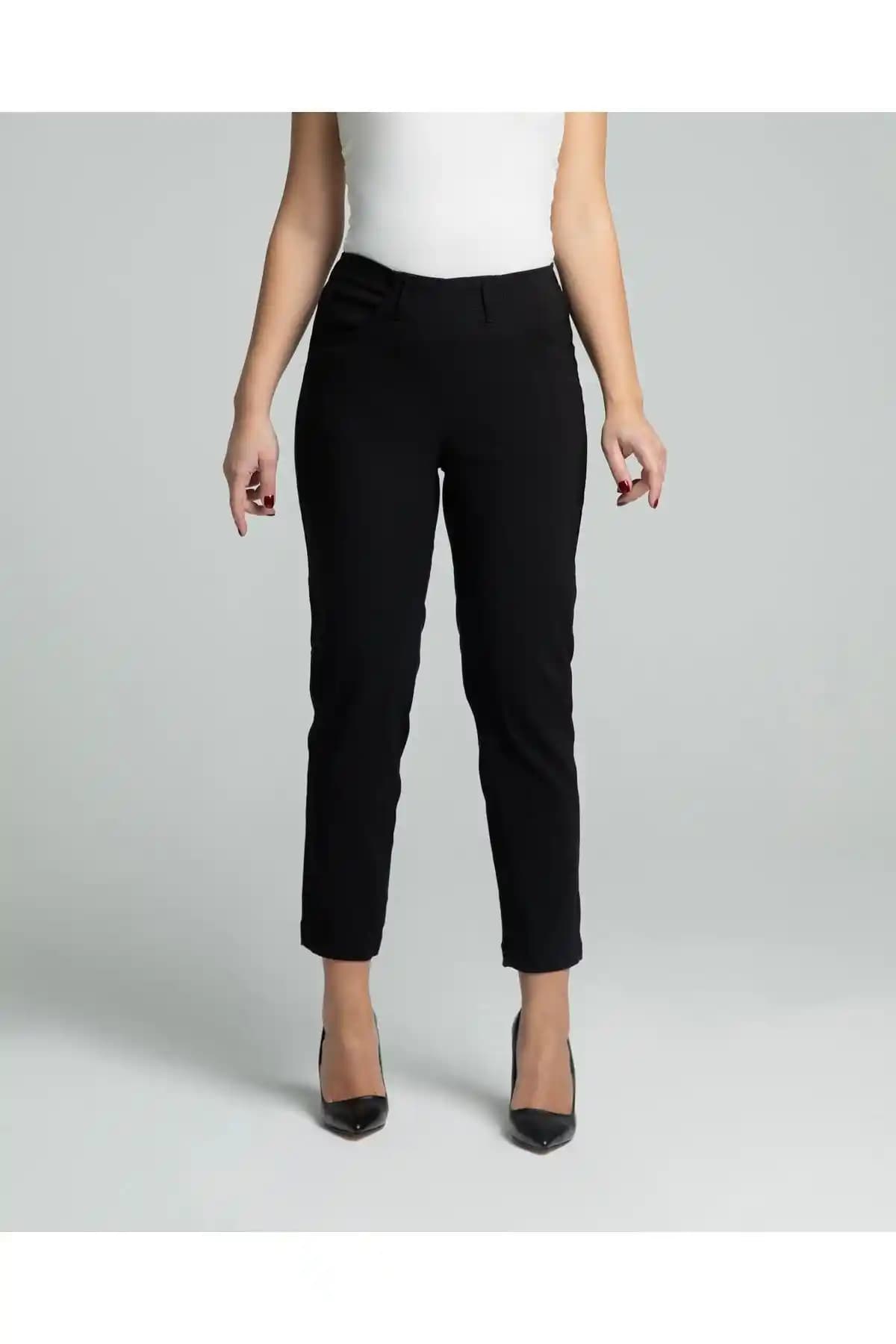 Monmark Phia Cropped Viskon Siyah Kadın Pantolon Modern ve Şık Tasarım