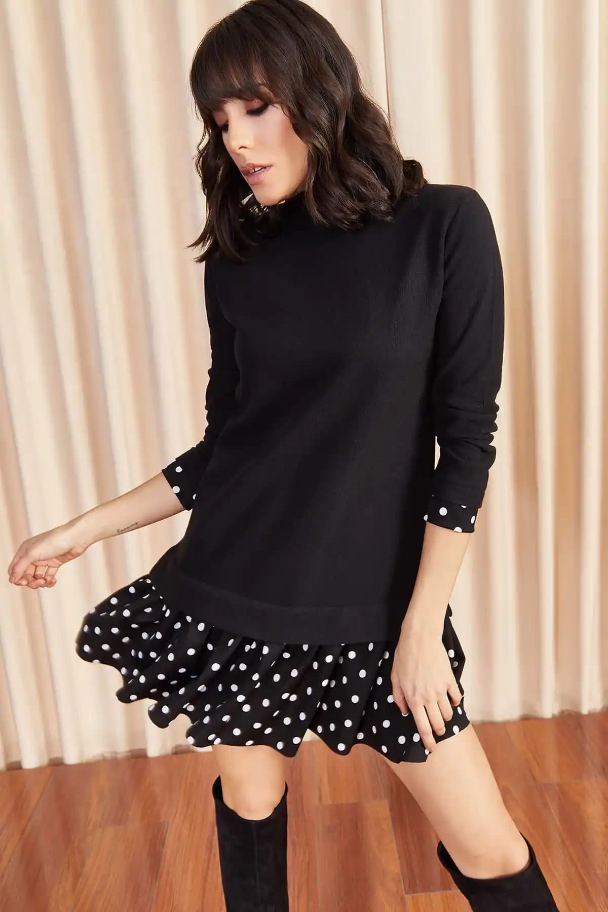 Olalook Kadın Siyah Beyaz Garnili Selanik Elbise: Günlük Şıklık ve Rahatlık Sunan Tasarım