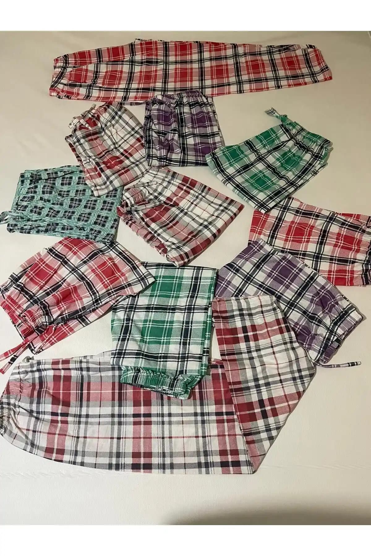 Oyga 3'lü Mevsimlik Kadın Bel Lastikli Pijama Takımı Modern ve Rahat Tasarım