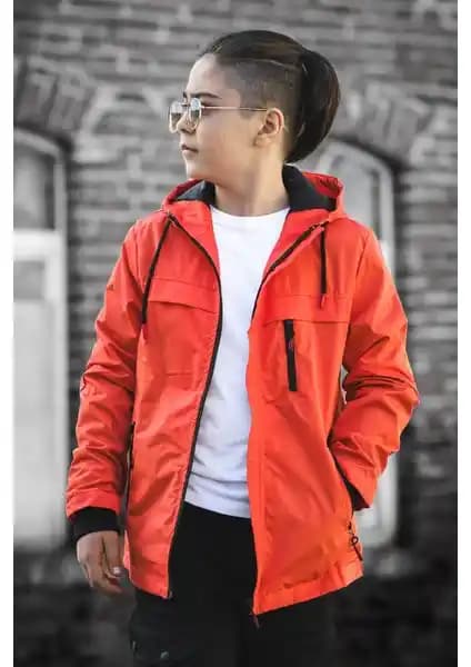 Pina Kids Erkek Çocuk Kapüşonlu Montu Günlük ve Hafif Kış Kullanımı İçin Uygun