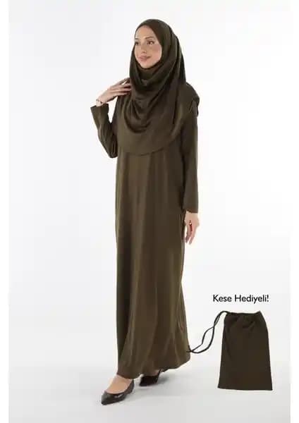 Plistre 2133 Tek Parça Kaymaz Başörtülü Namaz Tesettür Elbisesi Şıklık ve Konfor Bir Arada
