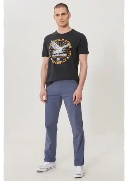Wrangler Erkek Arizona İndigo Pantolon Günlük Şıklık ve Konfor Sunan Modern Tasarım