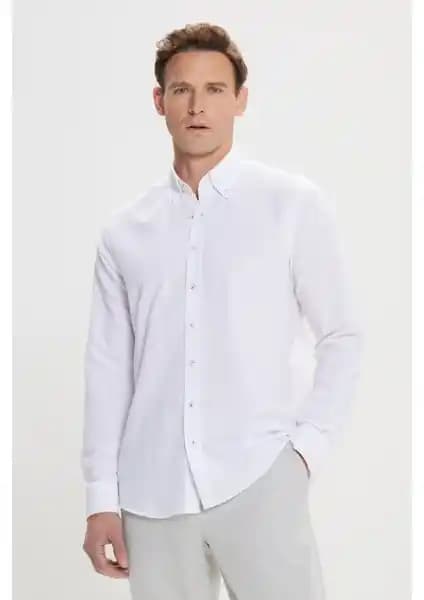 Altınyılz Classics Erkek Beyaz Düğmeli Yaka Oxford Gömlek Şıklık ve Konfor Sunar