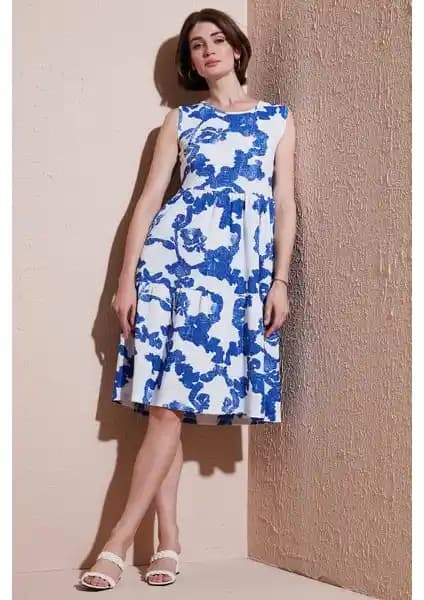 Lela Desenli Kolsuz Midi Elbise: Günlük ve Özel Günler İçin Modern ve Rahat Seçenek