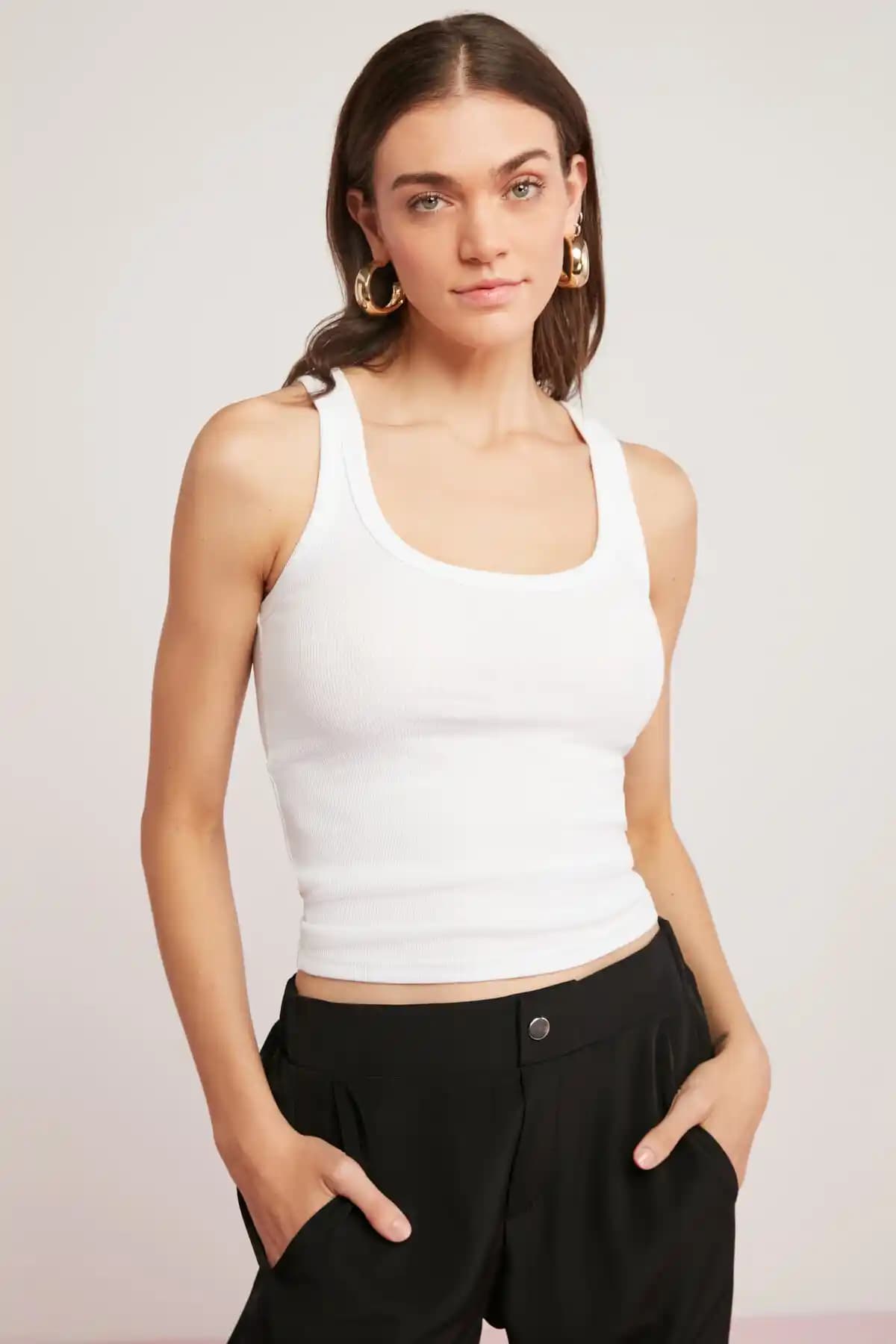 ETHIQUET Lıllesol Kadın Beyaz Kalın Askılı Atlet Günlük ve Spor Şıklığı Sunar