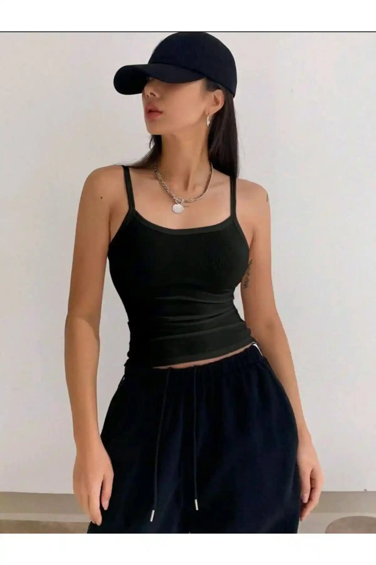 Lemar Moda Kadın Siyah İp Askılı Fitilli Kaşkorse Atlet Şıklık ve Konforun Buluşması