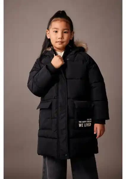 DeFacto Kız Çocuk Su İtici Çıkarılabilir Kürklü Kapüşonlu Uzun Kaban - Fonksiyonel ve Şık