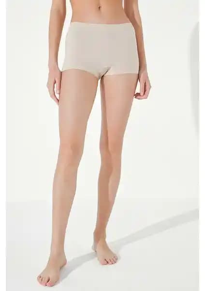 Penti Nu Basic Boxer Külot: Kadın İç Giyiminde Konfor ve Şıklığın Dikişsiz Buluşması