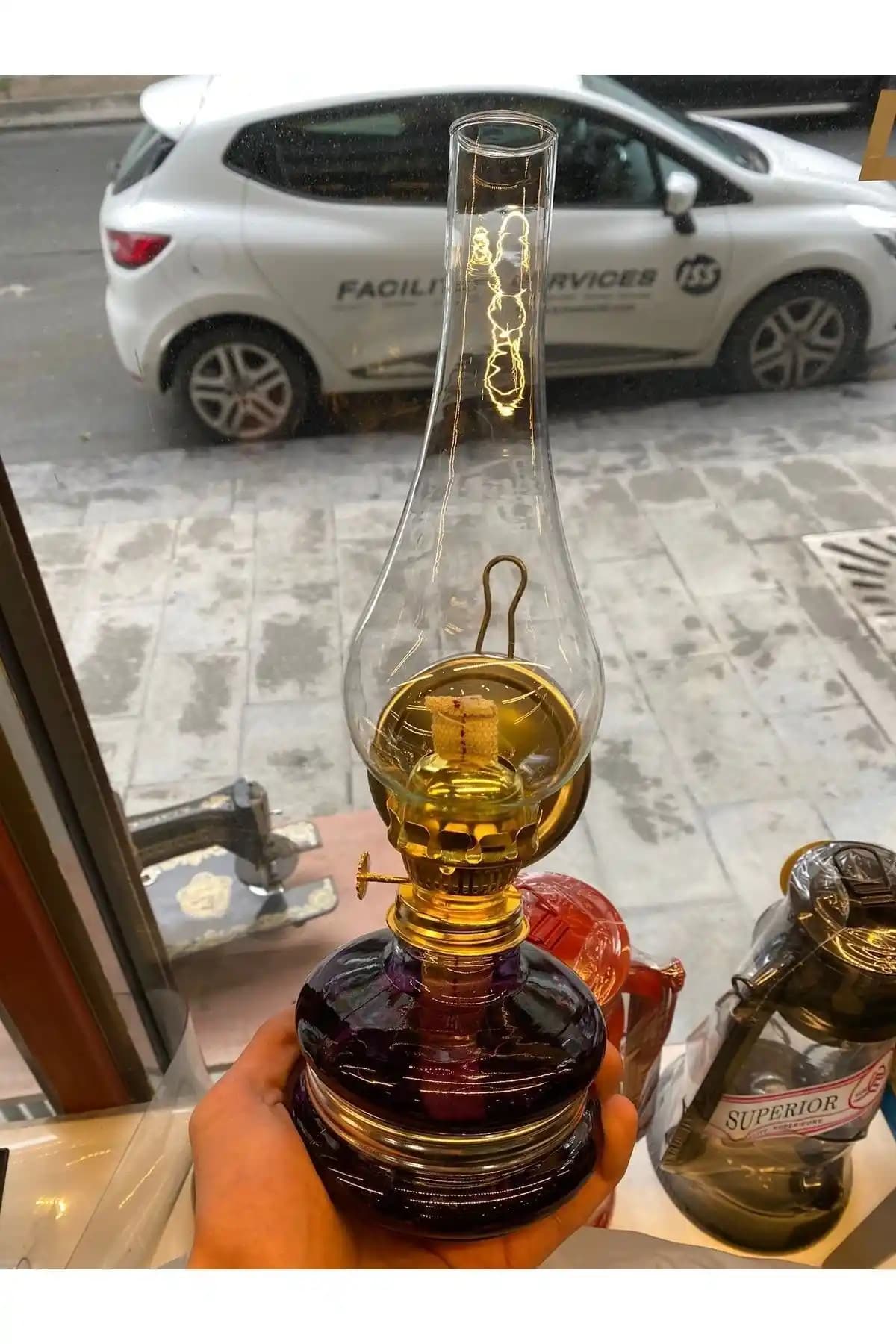 Mutlu Antika Nostaljik Büyük Boy Gaz Lambası ile Dekorasyonunuza Vintage Hava Katın