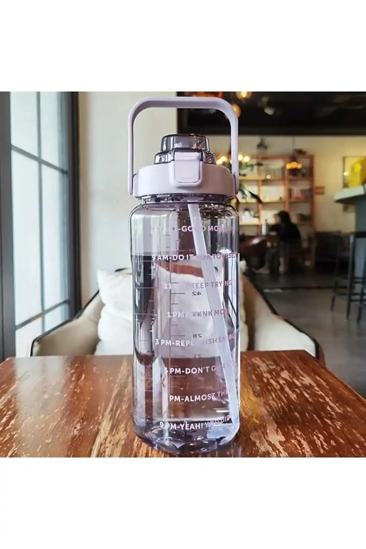 Seram Collection Şeffaf Motivasyon Matara 2000 ml büyük kapasite ve şık tasarımıyla sağlıklı yaşamı destekler