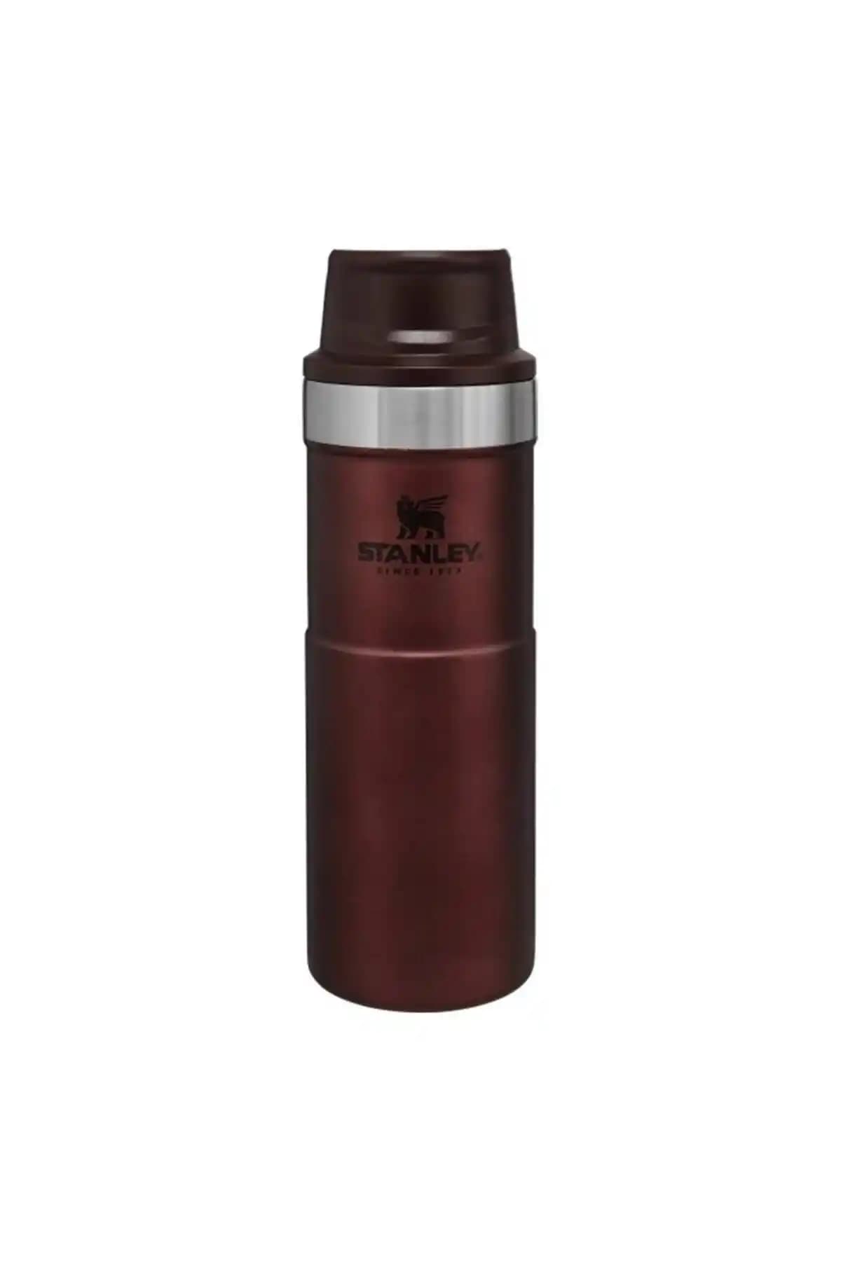Stanley Termos Stan 16oz Classic Trgr-Actn Mug Wine Eu dayanıklı ve uzun süre sıcak soğuk tutan şık termos