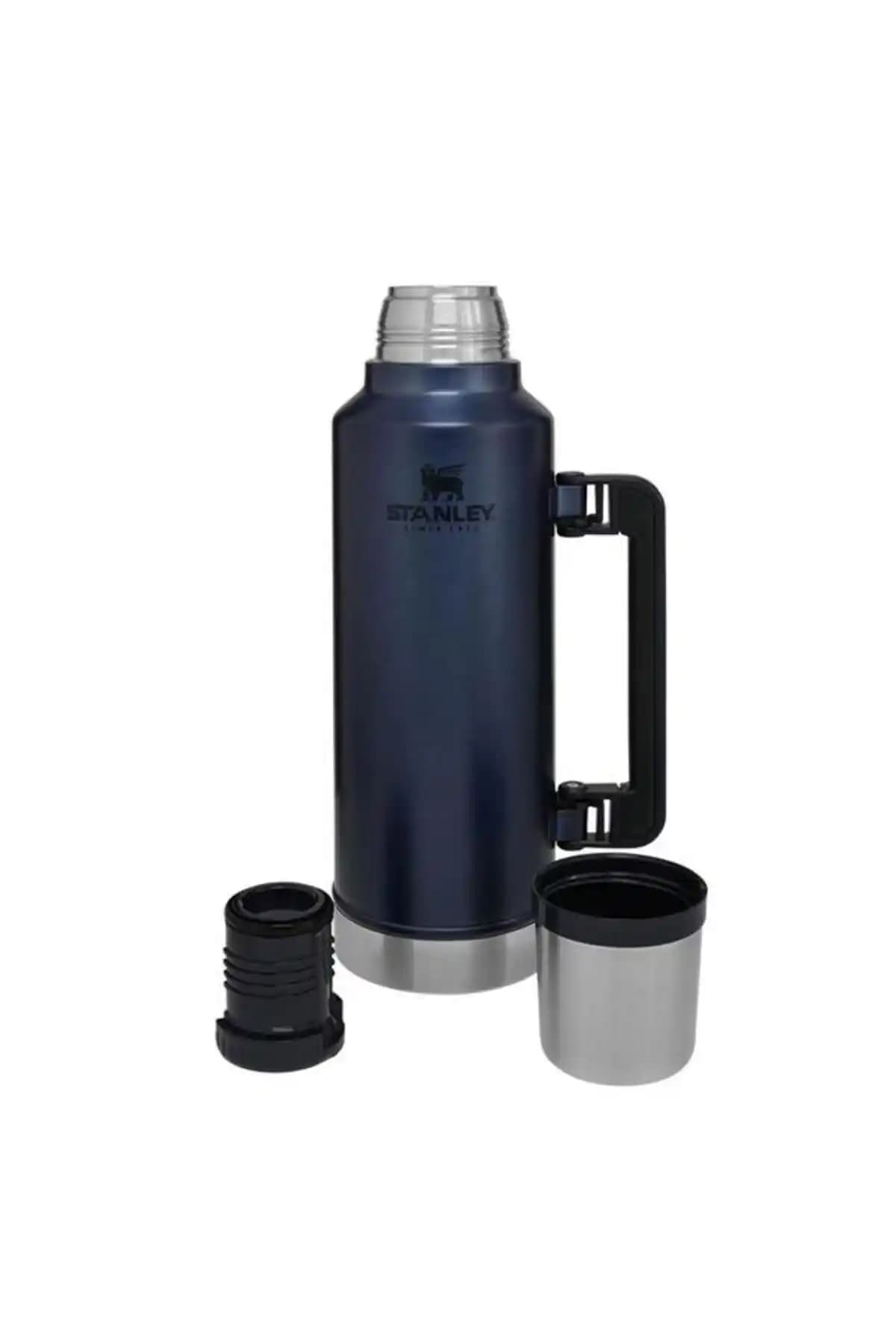 Stanley Unisex Termos Classic Legendary Bottle 1.9L Dayanıklı ve Uzun Süre Sıcaklık Koruyucu